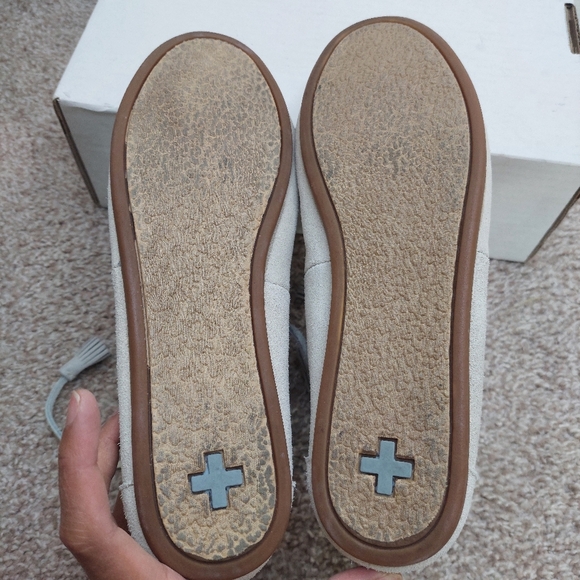 TOMS Embroidered Suede Leather Tribal Boots Size 10 - Picture 6 of 8